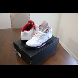 Air Jordan Retro 5